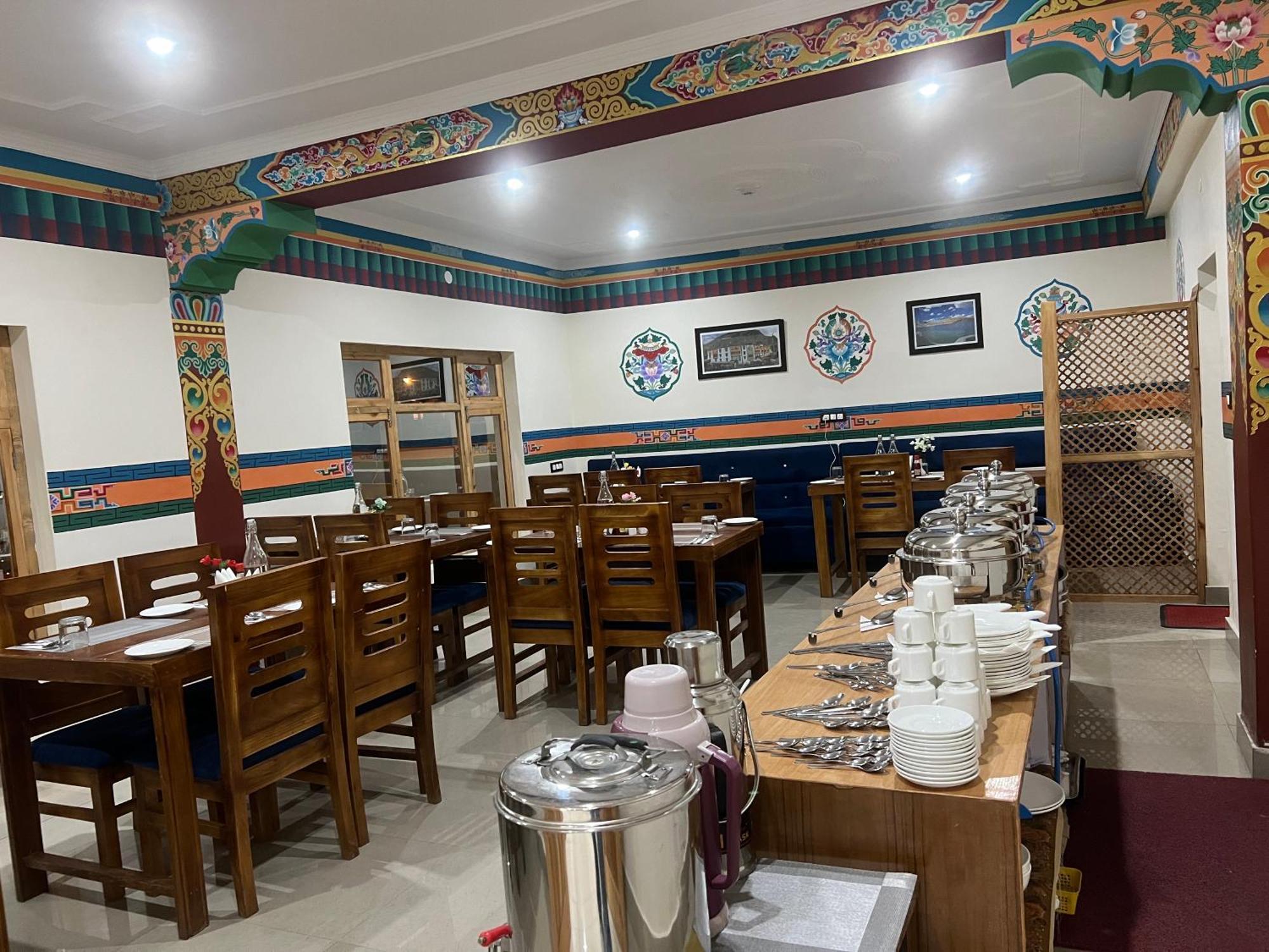 The Nangsay Hotel Leh Exterior foto