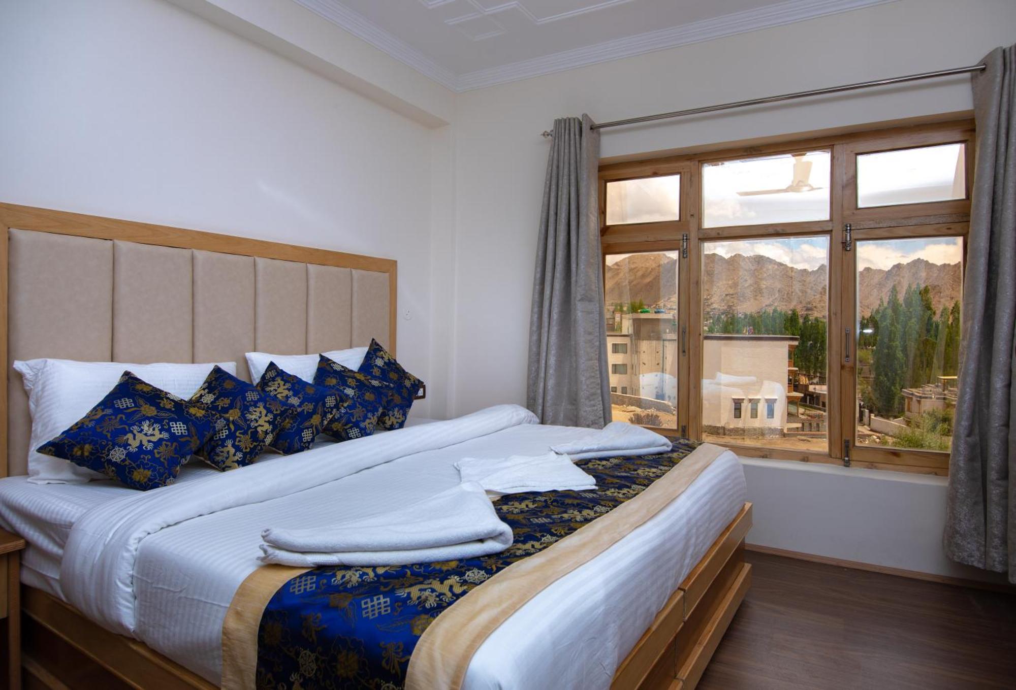 The Nangsay Hotel Leh Exterior foto
