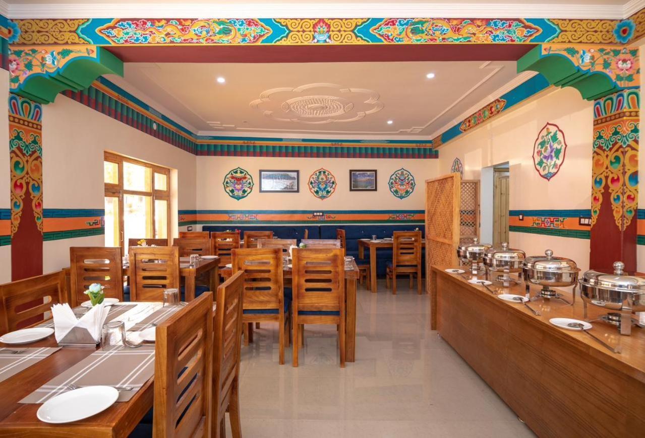 The Nangsay Hotel Leh Exterior foto